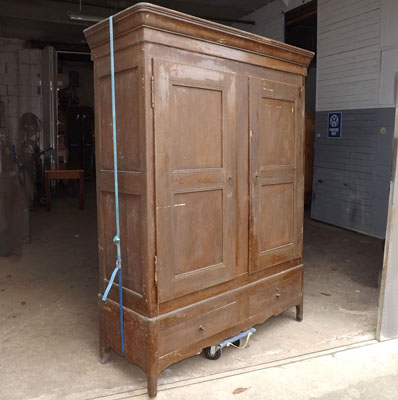 Fachhandel für antike Möbel und Vintage