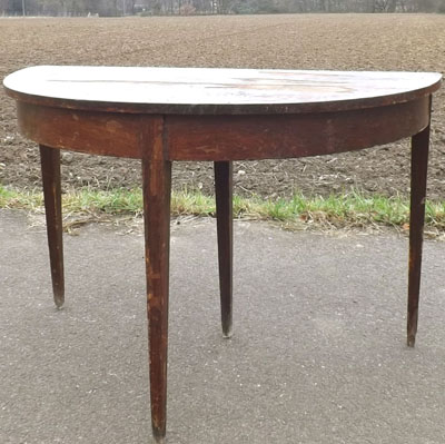 Fachhandel für antike Möbel und Vintage