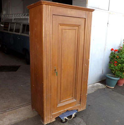 Fachhandel für antike Möbel und Vintage