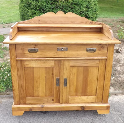 Fachhandel für antike Möbel und Vintage