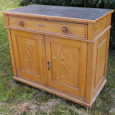 Fachhandel für antike Möbel und Vintage