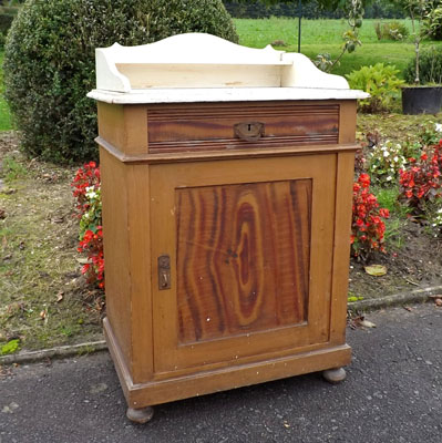 Fachhandel für antike Biedermeier Möbel in Kirschbaum