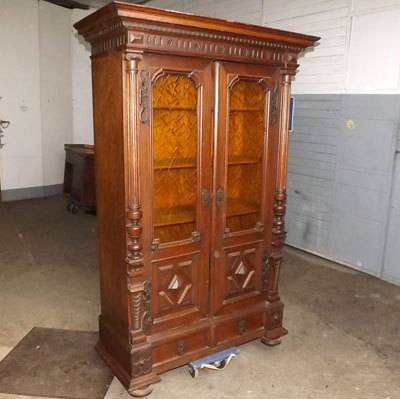 Fachhandel für antike Möbel und Vintage