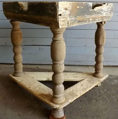 Fachhandel für antike Möbel und Vintage