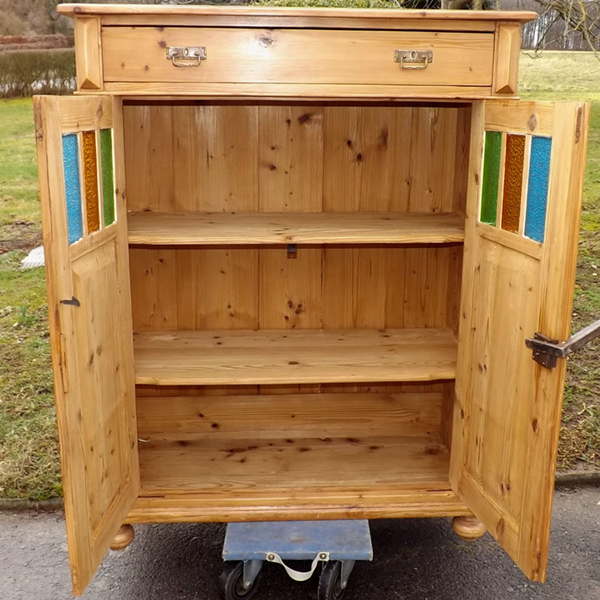 Fachhandel für antike Möbel und Vintage