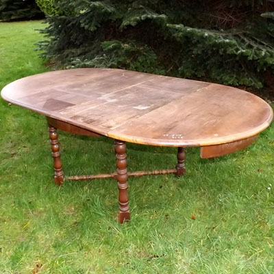 Fachhandel für antike Möbel und Vintage